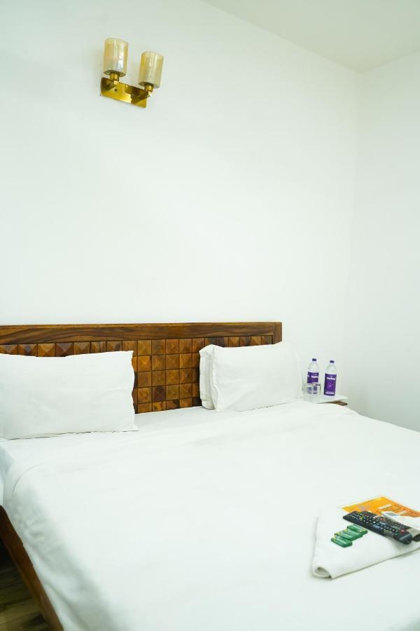 Walk Residency Hotel New Delhi